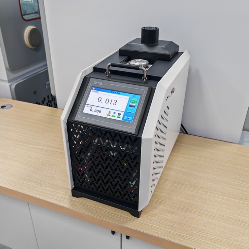 2手提式便攜制冷恒溫槽1 (2).jpg