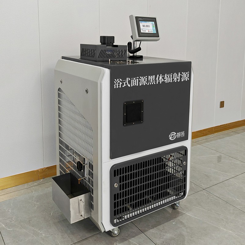 二 、ZT-YBM浴式黑體輻射源 (13).jpg